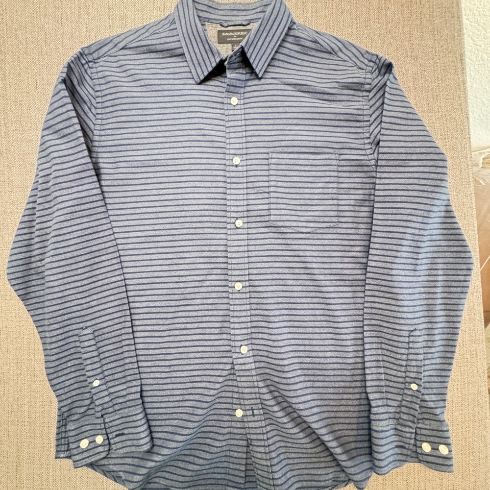 Banana Republic Mens L Soft Wash Slim Fit Blue Striped Cotton Button Down Shirt